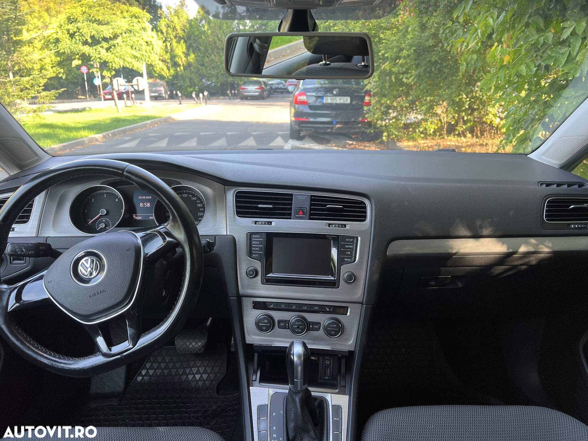 Volkswagen Golf - 7