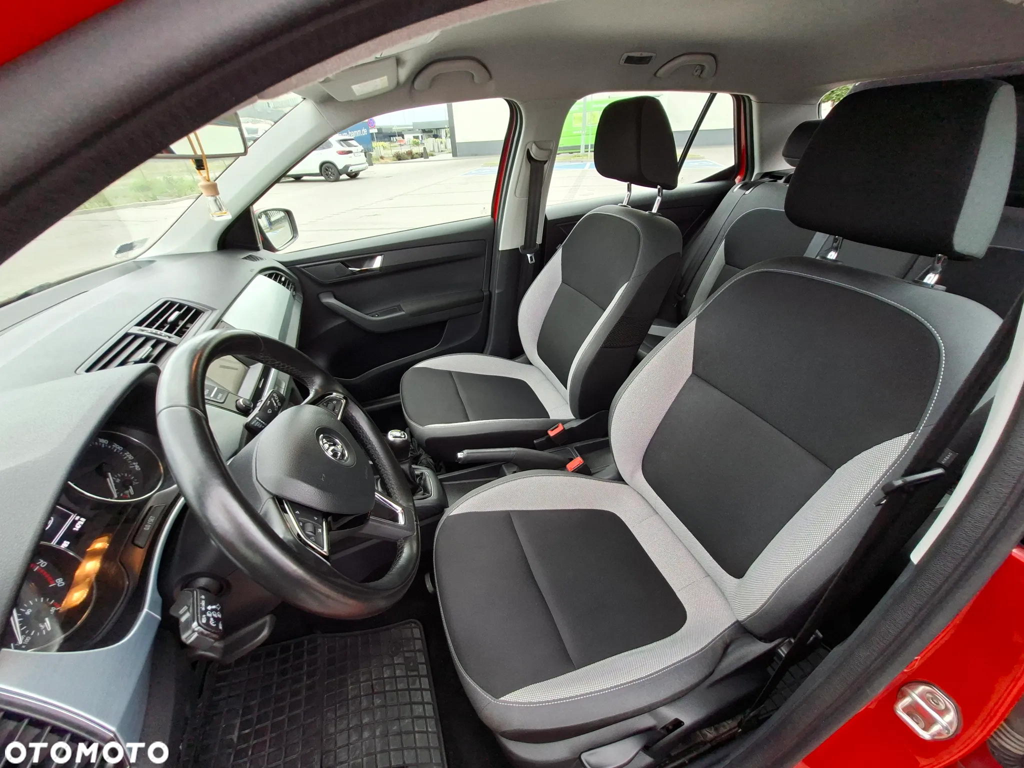 Skoda Fabia 1.0 Ambition - 7
