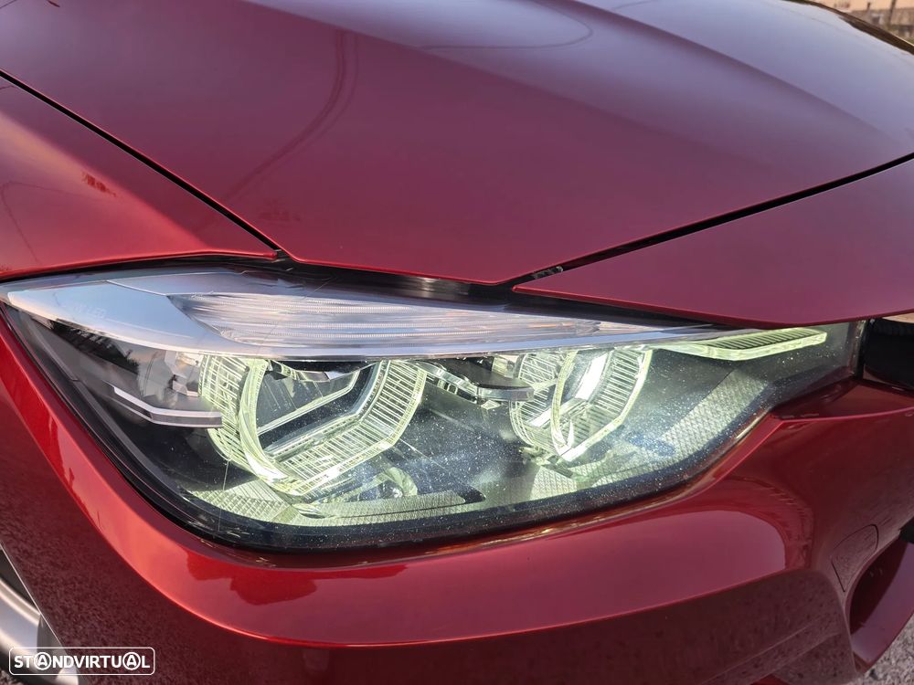 BMW 330 e iPerformance Pack M Shadow - 30