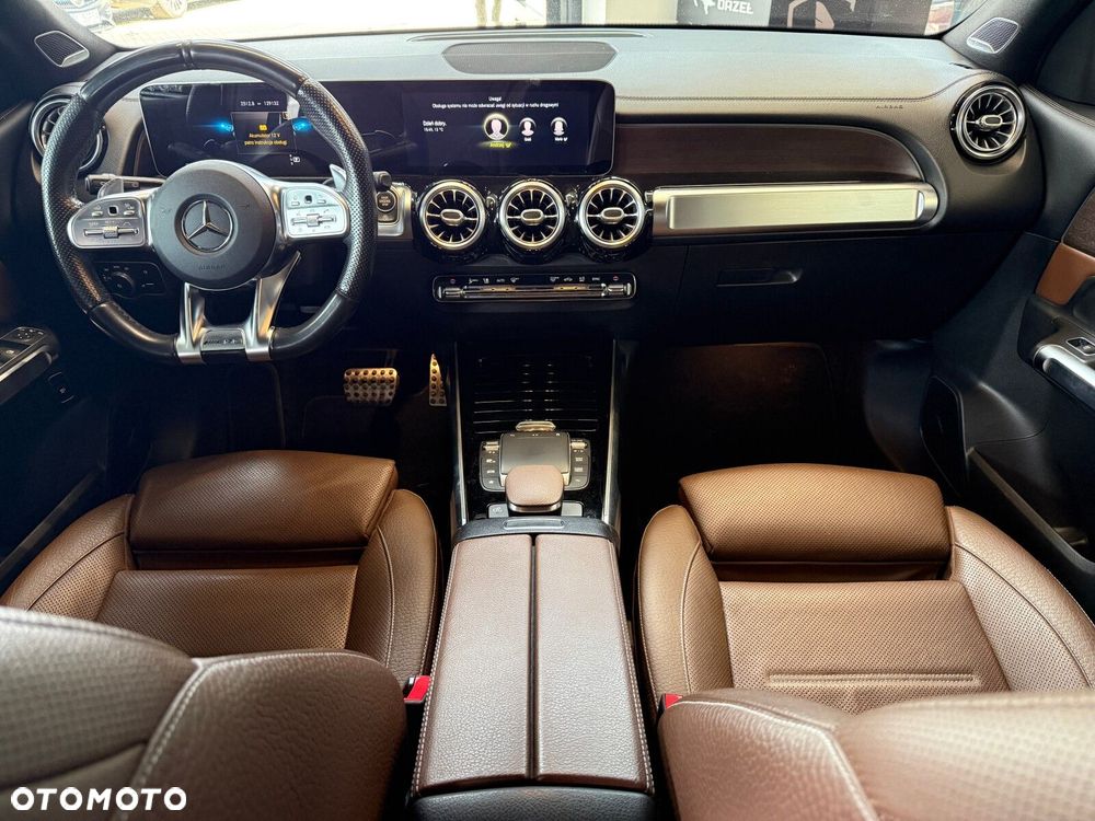 Mercedes-Benz GLB - 20