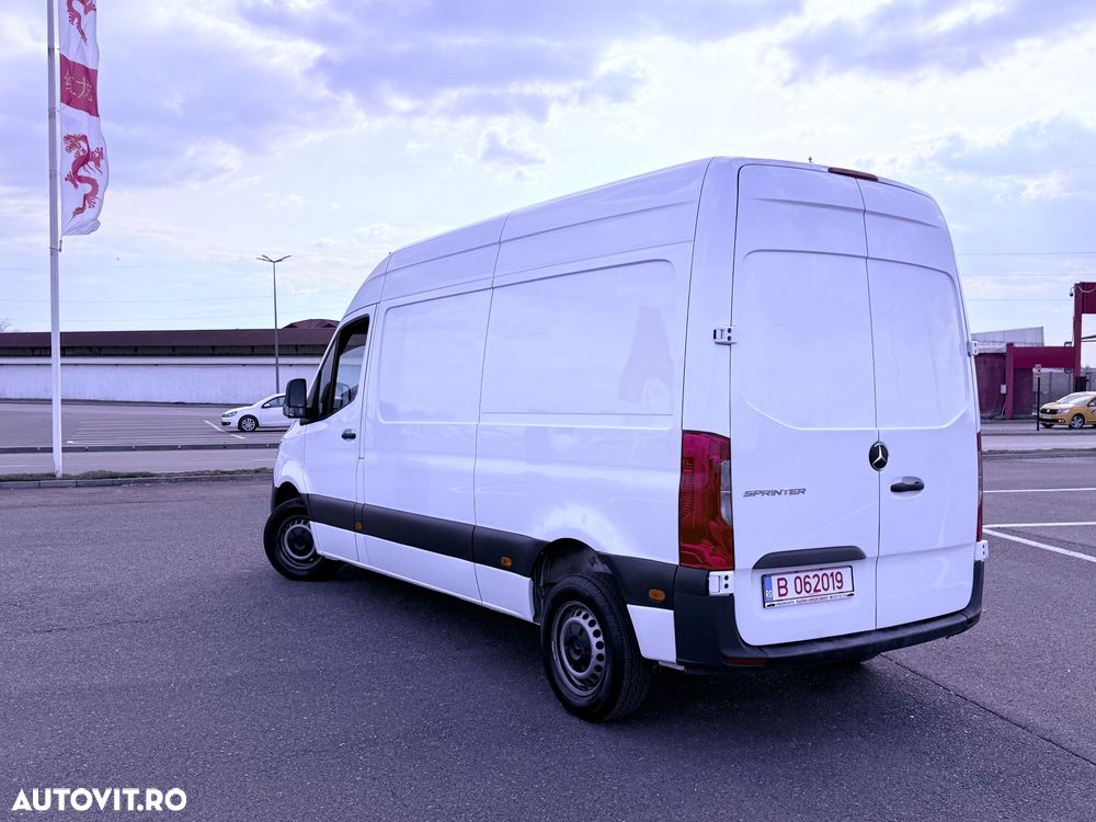 Mercedes-Benz Sprinter (BlueTec) 906.233 BlueEFFICIENCY - 8
