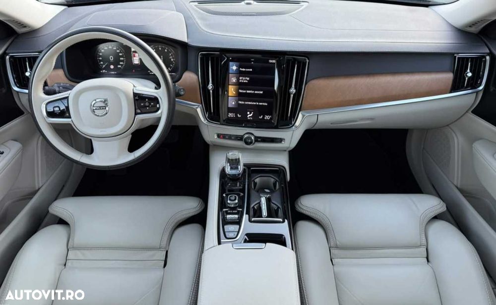 Volvo V90 - 22