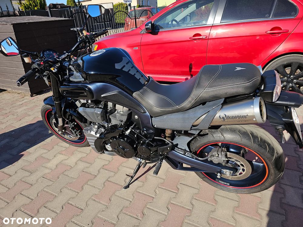 Yamaha MT - 3