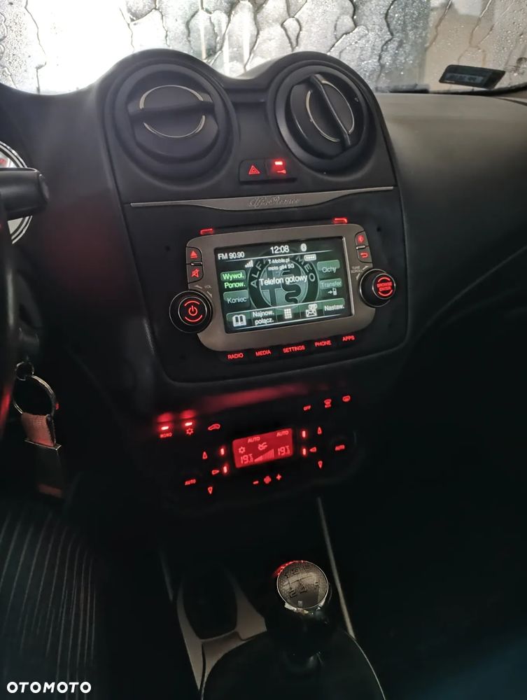 Alfa Romeo Mito 1.4 Urban - 10