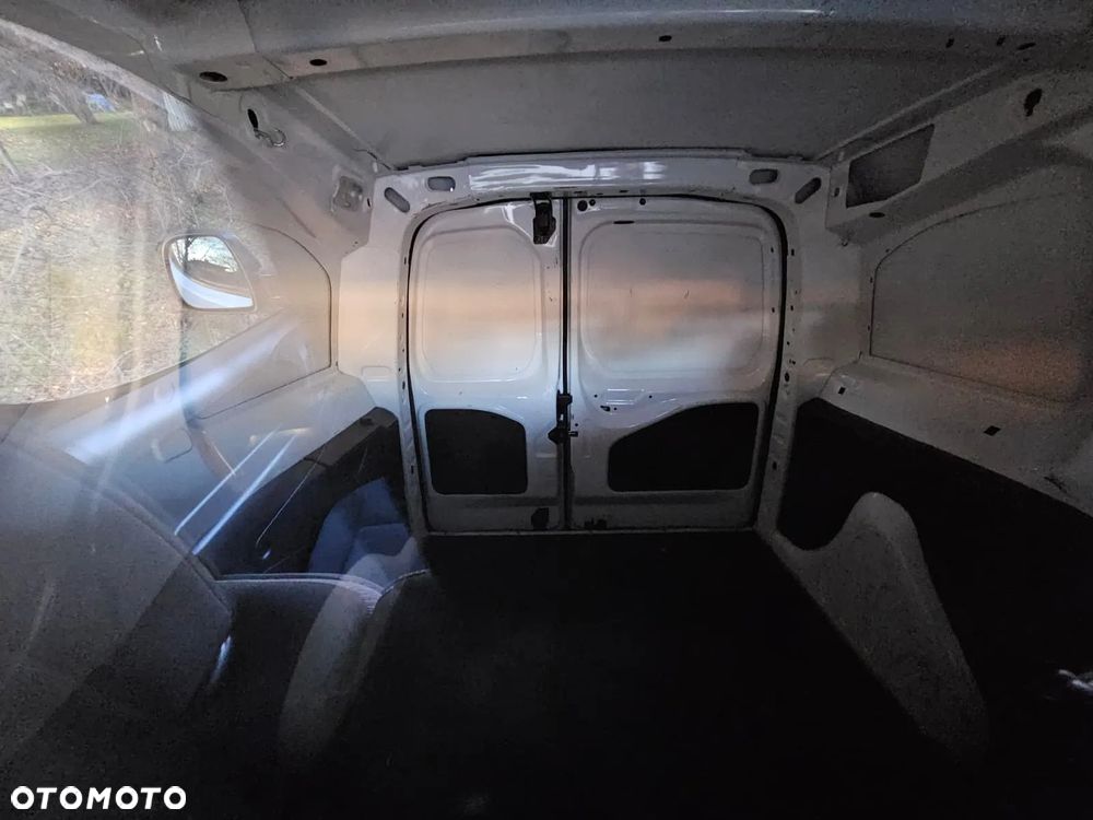 Peugeot Partner - 22