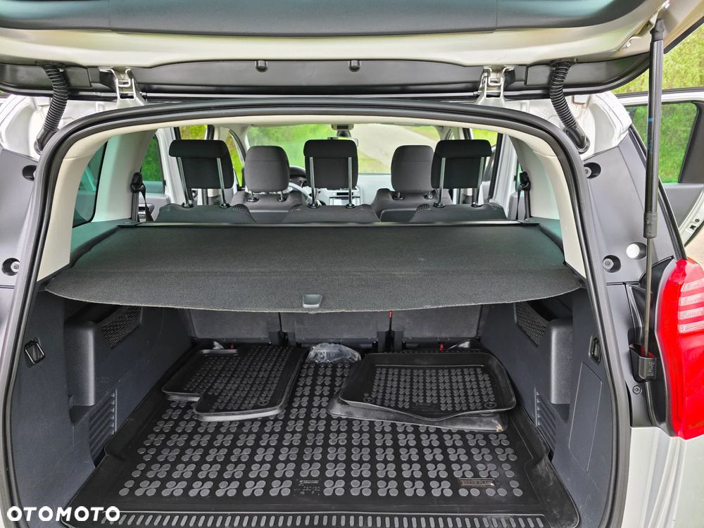 Peugeot 5008 2.0 HDi Active - 11