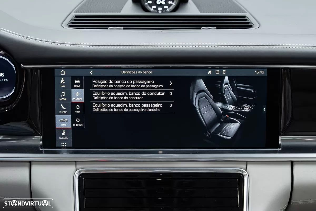 Porsche Panamera Sport Turismo 4 E-Hybrid - 40