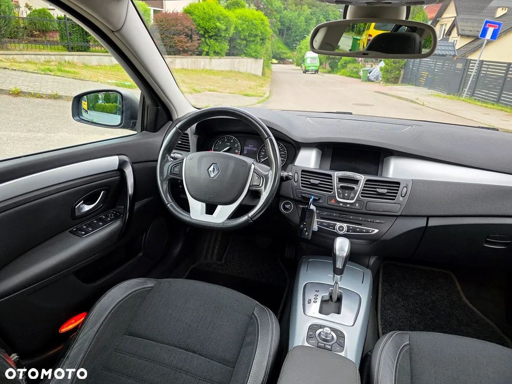 Renault Laguna 2.0T Privilege - 11