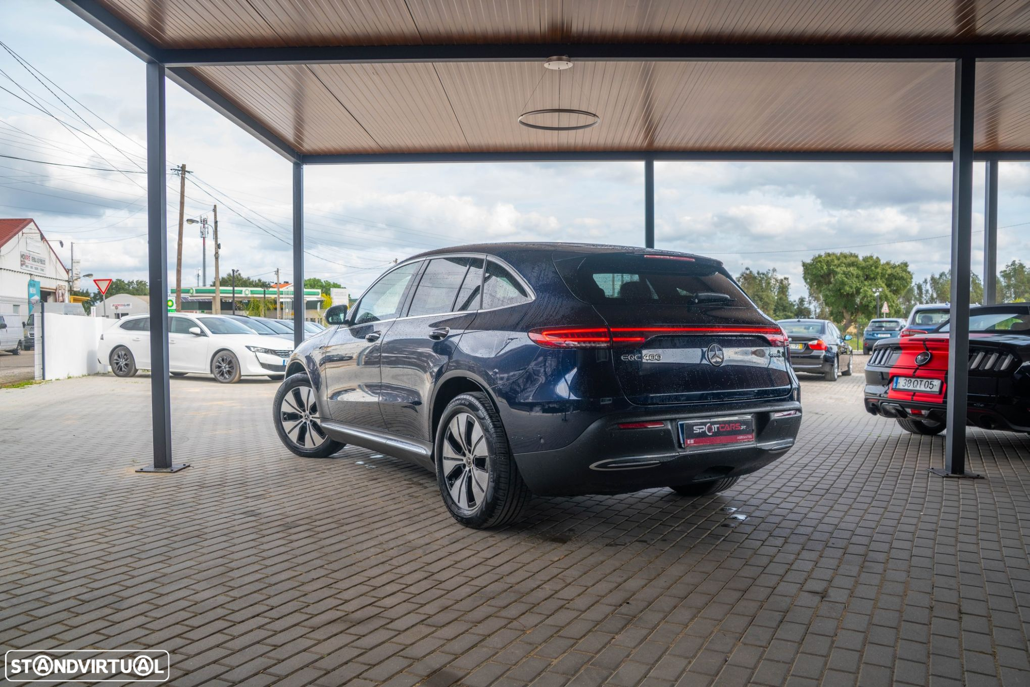 Mercedes-Benz EQC 400 4Matic - 2