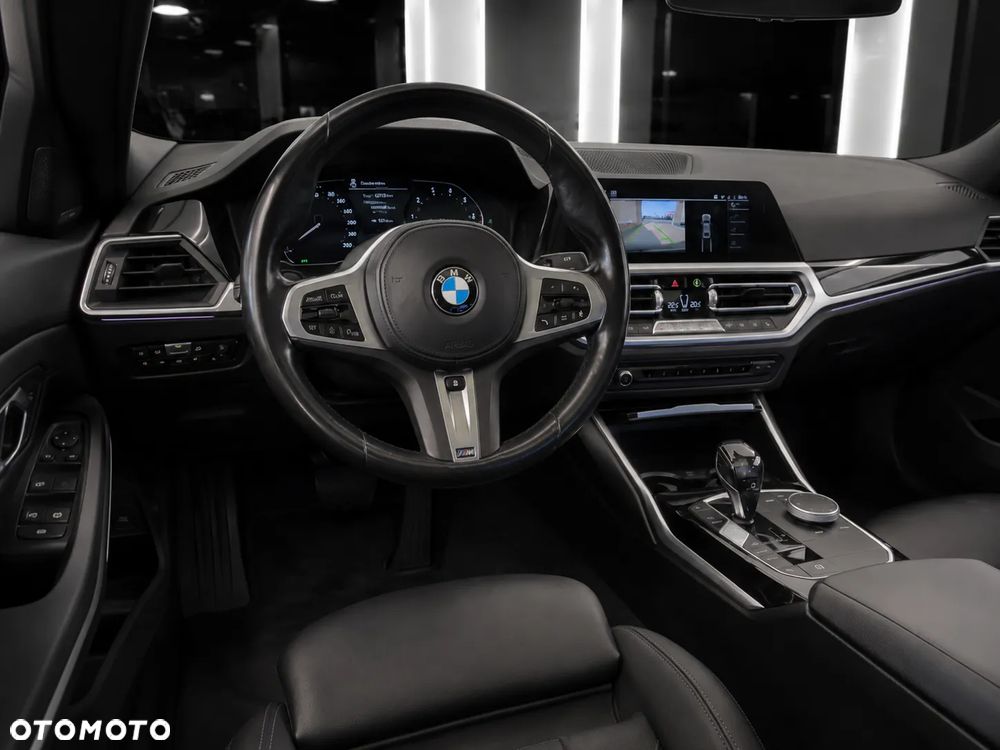 BMW Seria 3 318i Sport - 6