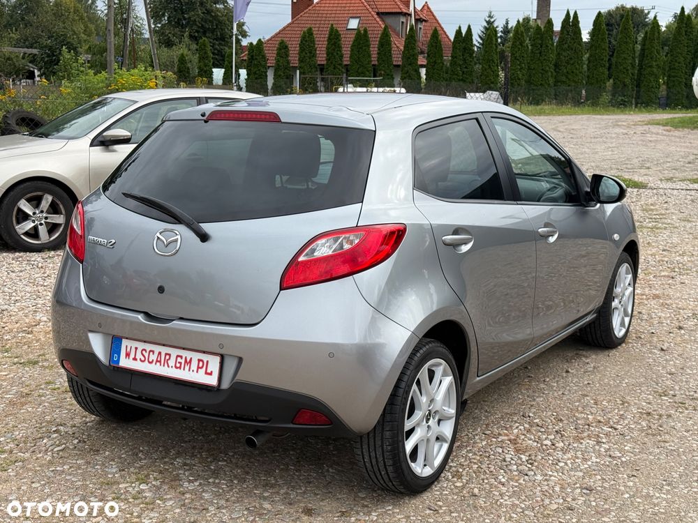 Mazda 2 1.3 Exclusive - 9
