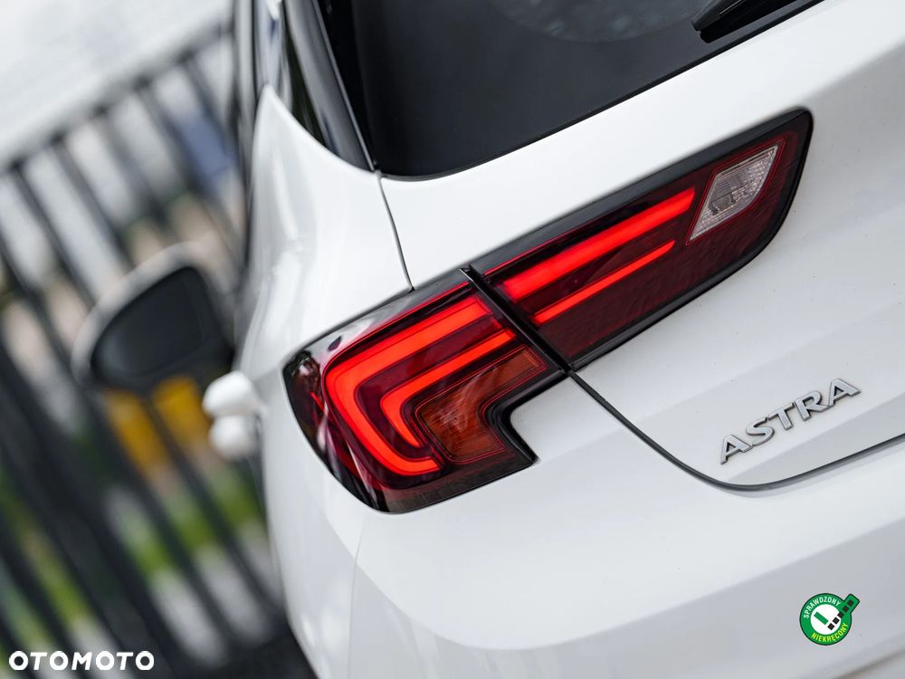 Opel Astra 1.6 Turbo Start/Stop Innovation - 10