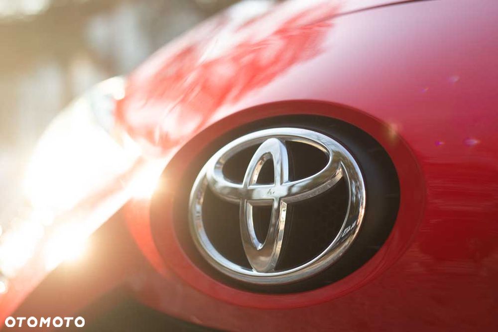Toyota Aygo x-play connect - 36