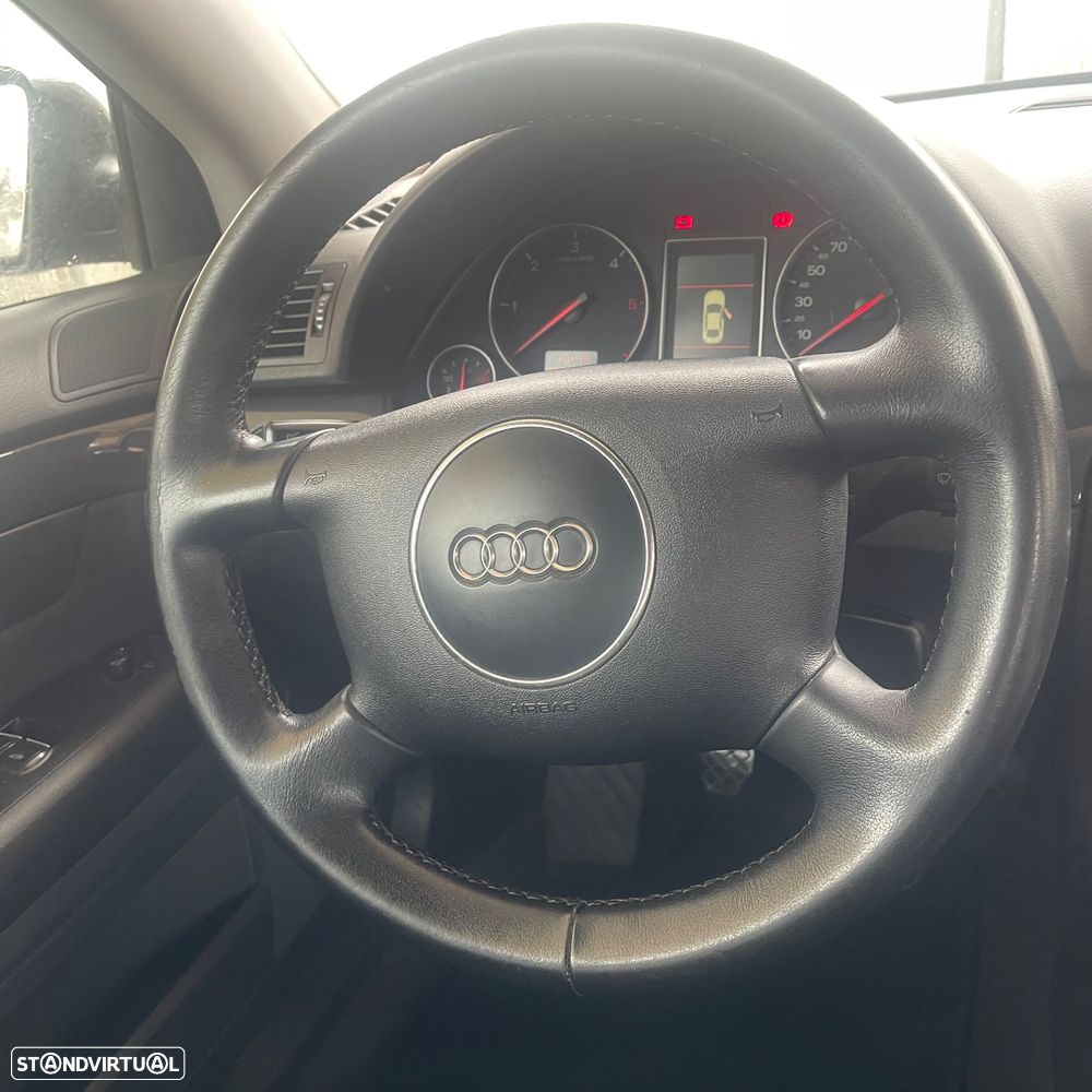 Audi A4 Avant 1.9 TDI - 26