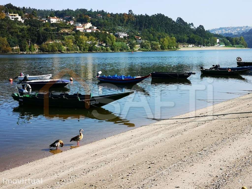 Terreno para construção de moradia em banda próximo ao Douro - Grande imagem: 3/9