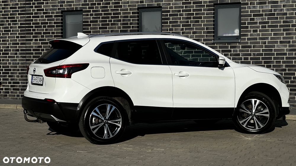 Nissan Qashqai 1.6 DIG-T N-Connecta - 20