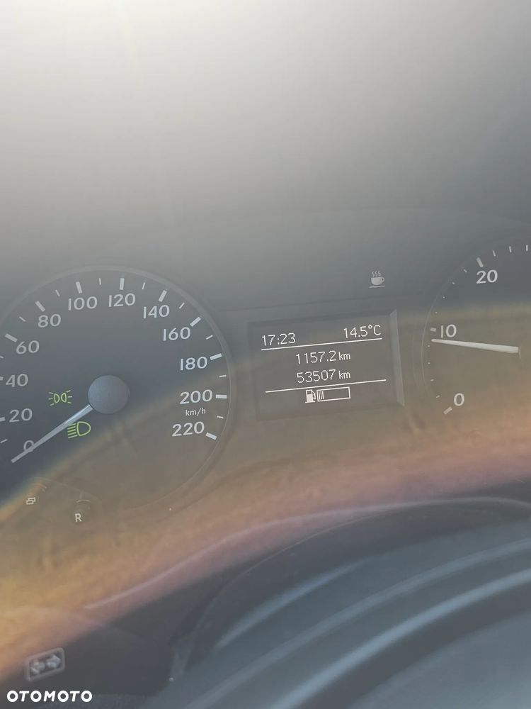 Mercedes-Benz Vito - 5