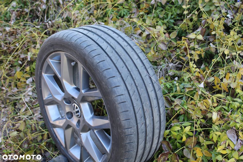 Volkswagen Golf 2.0 GTI Edition 35 - 13