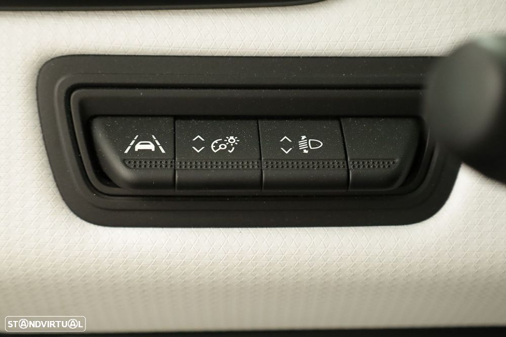 Renault Clio 1.0 TCe Evolution - 17