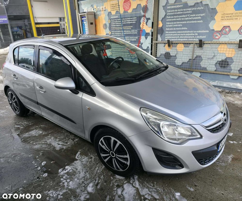 Opel Corsa - 2