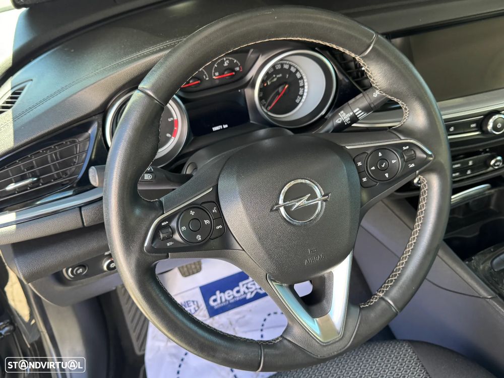 Opel Insignia Grand Sport - 14