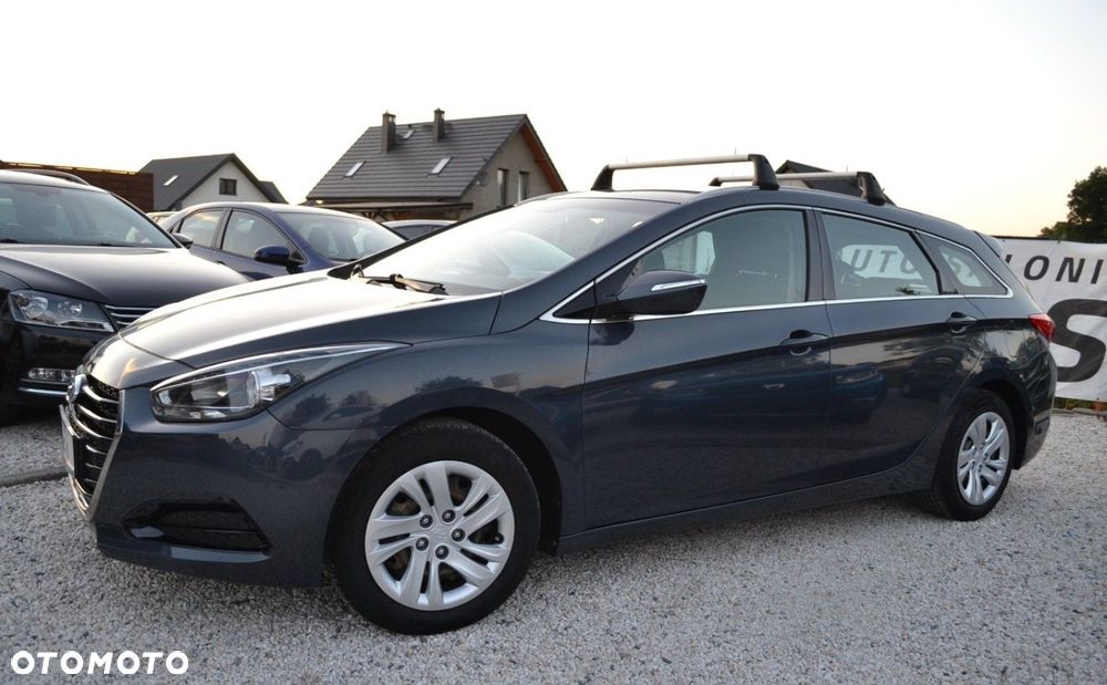 Hyundai i40 Kombi 1.6 Classic - 13