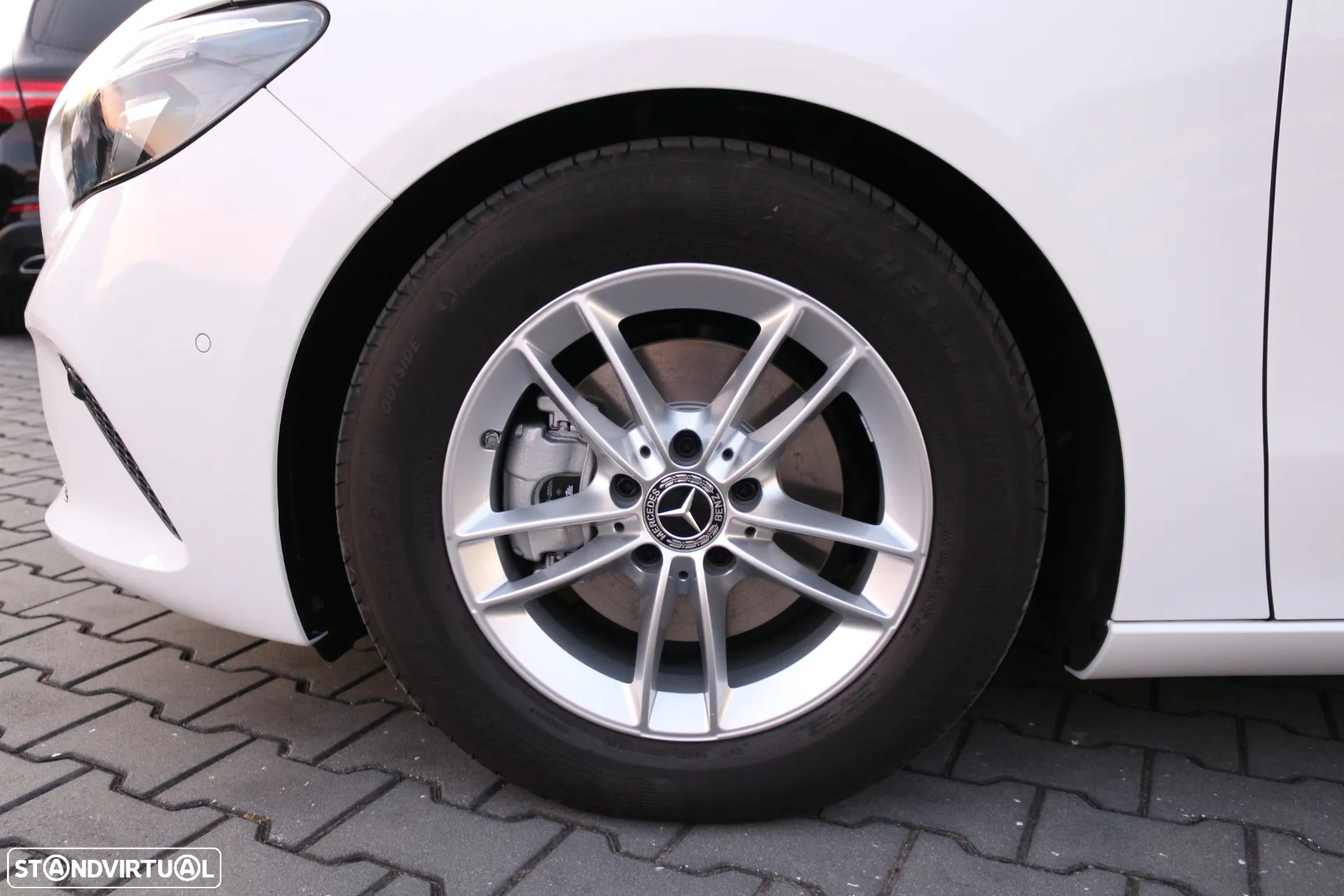 Mercedes-Benz B 180 d Style Aut. - 36