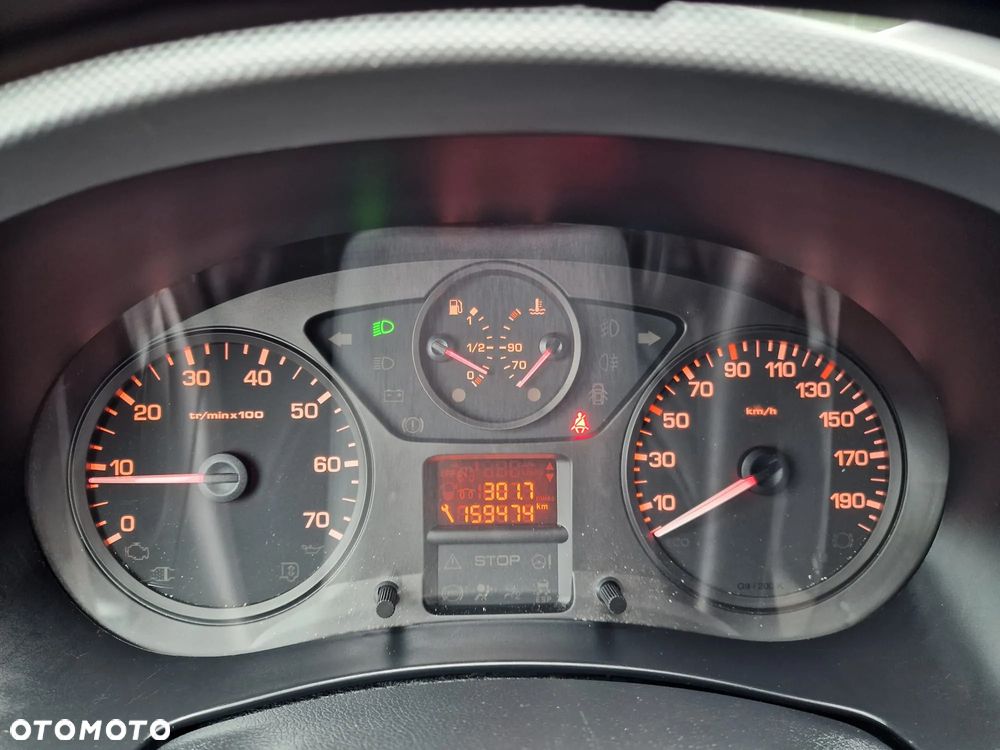 Citroën BERLINGO - 17