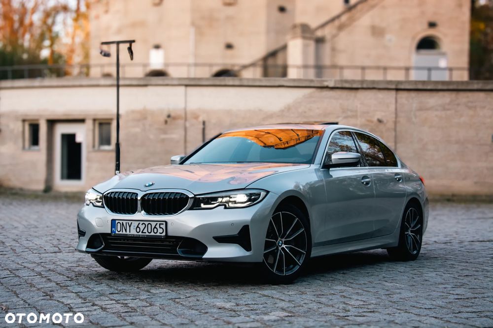 BMW Seria 3 330i Sport Line sport - 1