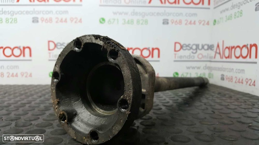 EXTENSOR DE TRANSMISSÃO FRENTE DIREITA MERCEDES VITO (W638) CAJA CERRADA 108 CDI... - 2