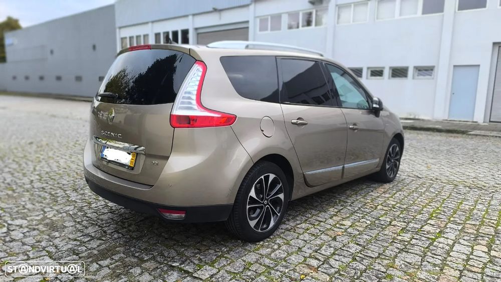 Renault Grand Scénic 1.5 dCi Bose Edition SS - 9