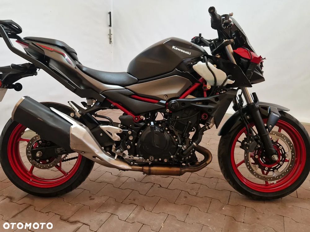 Kawasaki Z - 2