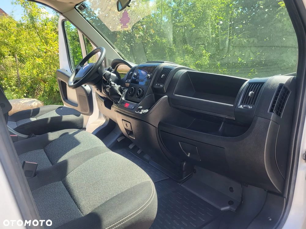 Fiat Ducato 2016r 2.3 JTD 130KM Izoterma Chłodnia Food Truck Sklep HAKI na mięso półki Mroźnia Agregat - 21