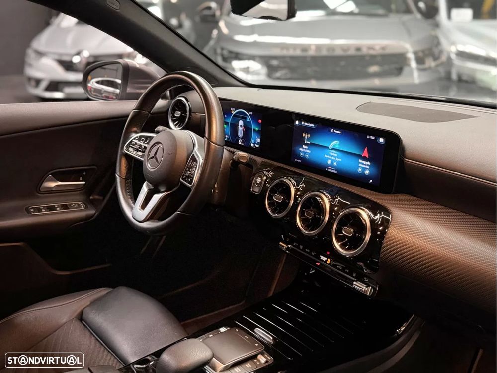 Mercedes-Benz A 250 e Style Plus - 24