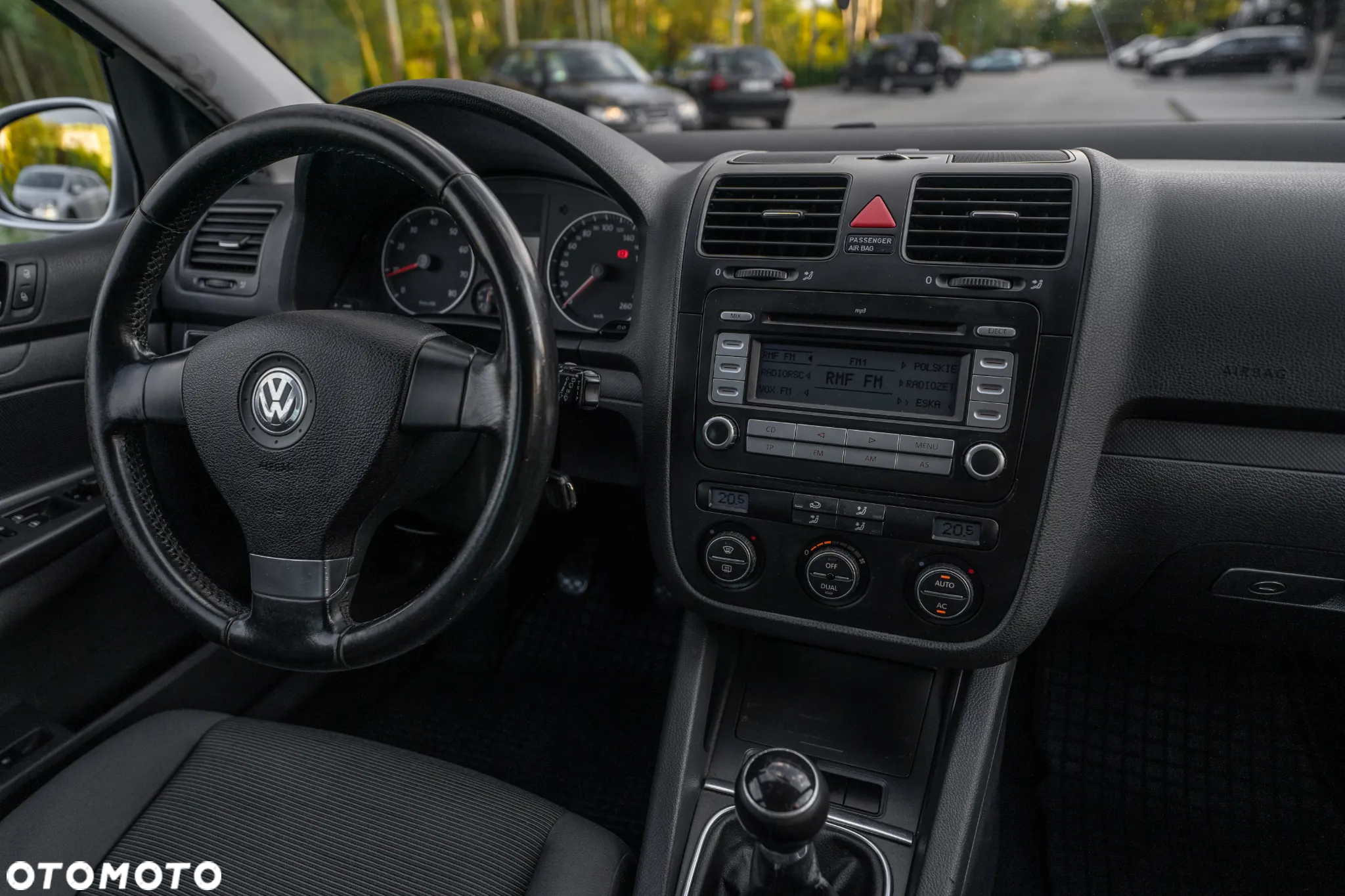 Volkswagen Golf V 1.6 Comfortline - 15