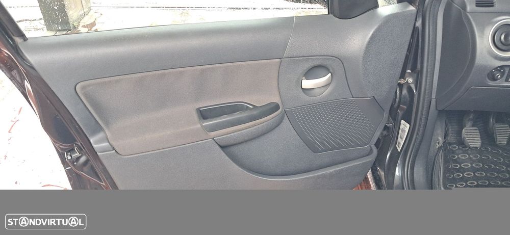 Citroën C3 1.1 SX Airdream - 4
