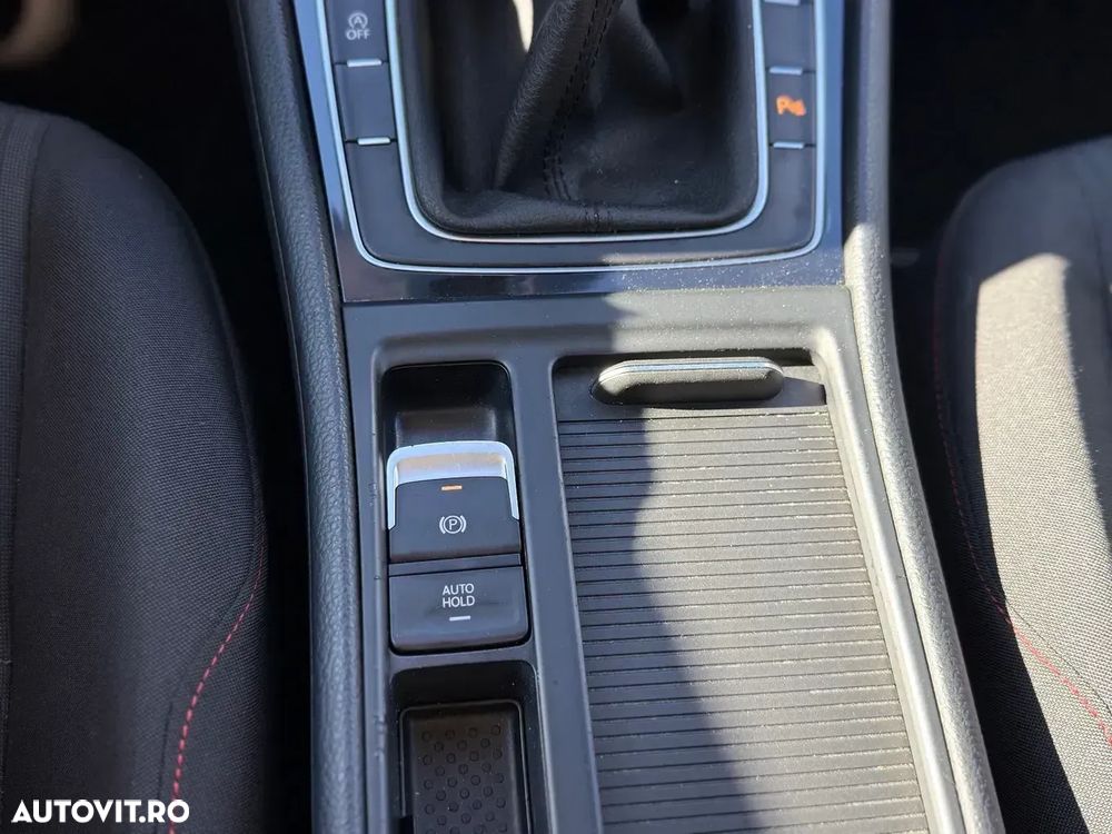 Volkswagen Golf 1.4 TSI Sound - 10