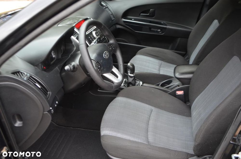 Kia Ceed 1.6 Comfort - 19