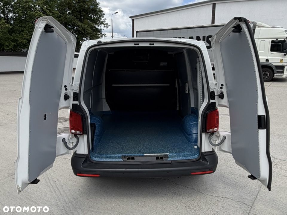 Volkswagen Transporter T6 T6.1 - 8