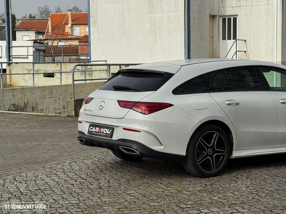 Mercedes-Benz CLA 250 e Shooting Brake AMG Line - 5