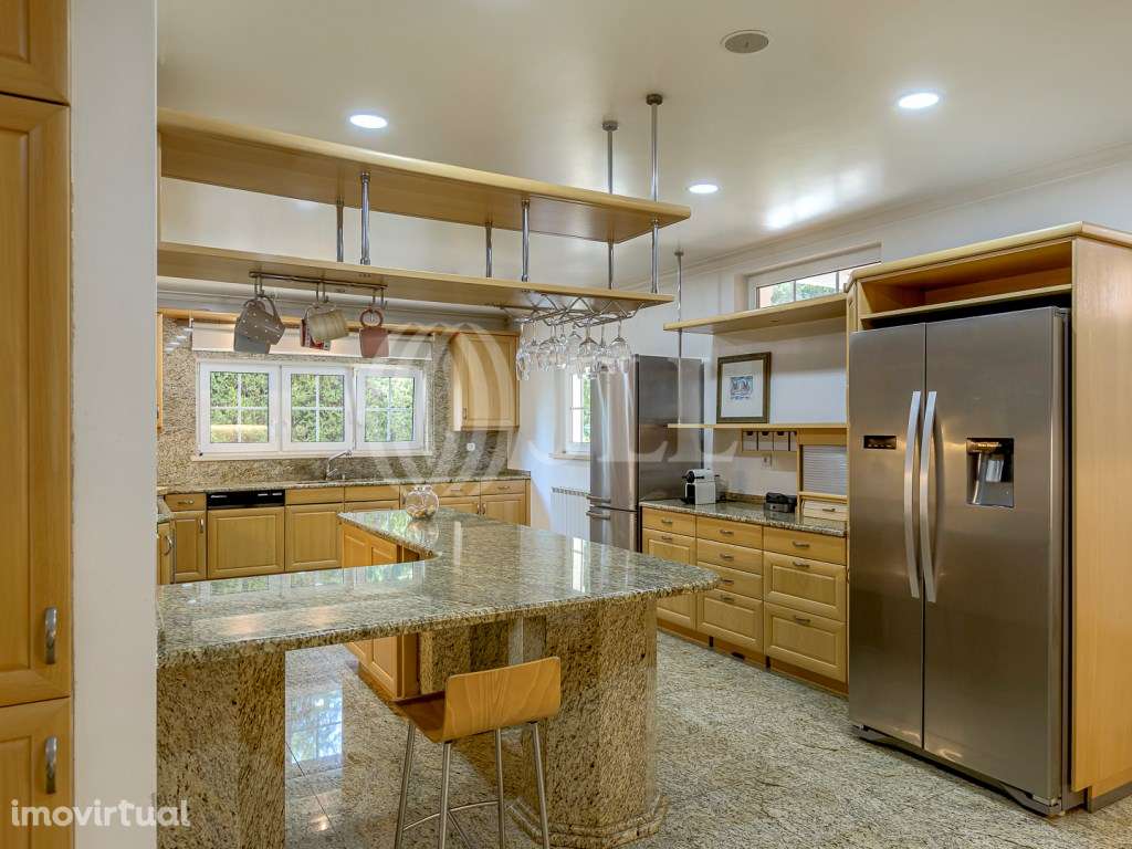 Moradia T7 com piscina, em Alcabideche, Cascais - Grande imagem: 4/36