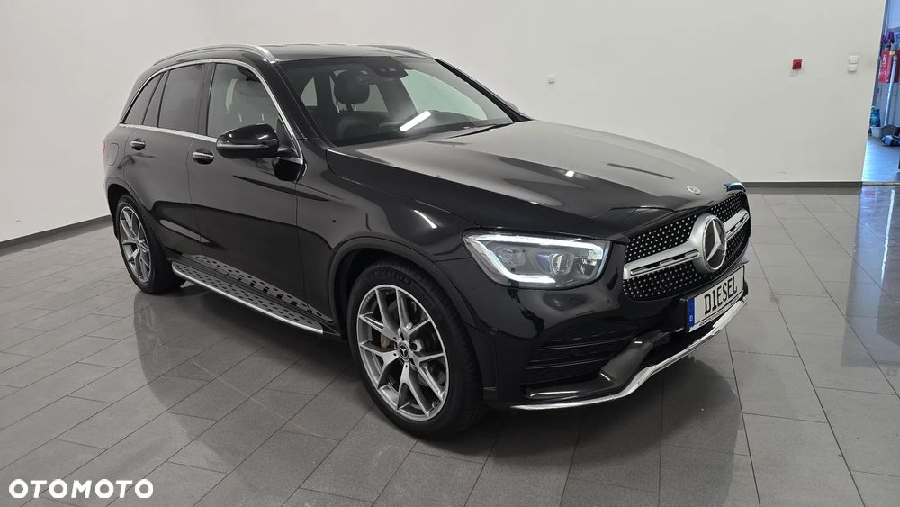 Mercedes-Benz GLC 220 d 4Matic 9G-TRONIC AMG Line Plus - 2