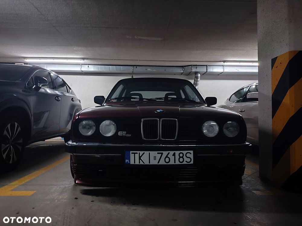 BMW Seria 3 325i - 9