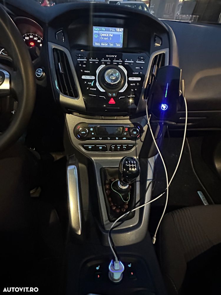 Ford Focus 1.6 TDCI DPF Start-Stopp-System Titanium - 8