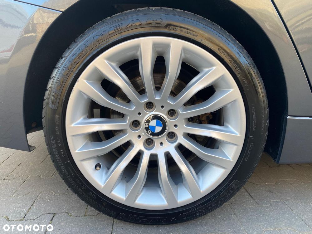 BMW Seria 3 320d Modern Line - 38