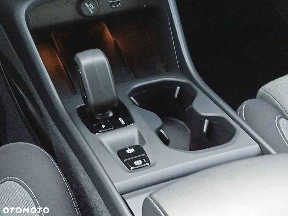 Volvo XC 40 - 16