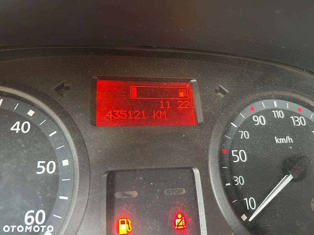 Renault TRAFIC - 8