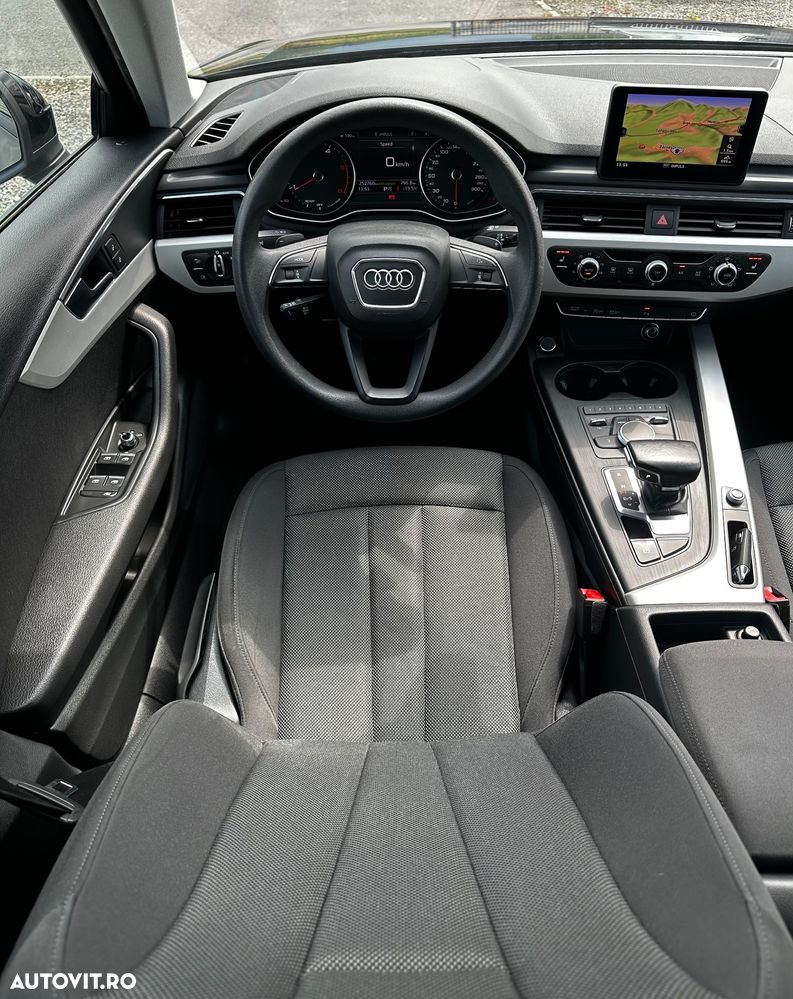 Audi A4 Avant 2.0 TDI ultra S tronic sport - 28