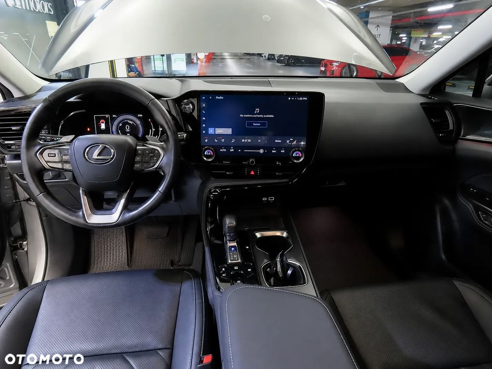 Lexus NX 350h Prestige AWD - 8