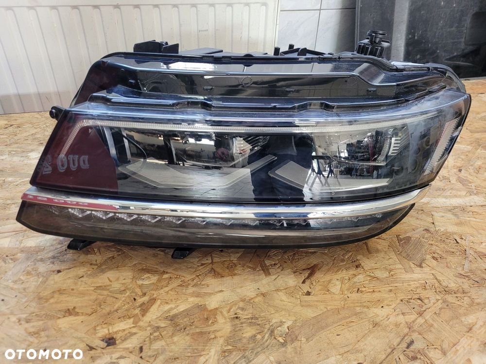LAMPA LEWY PRZÓD FULL LED VW TIGUAN 5NN941081C - 1